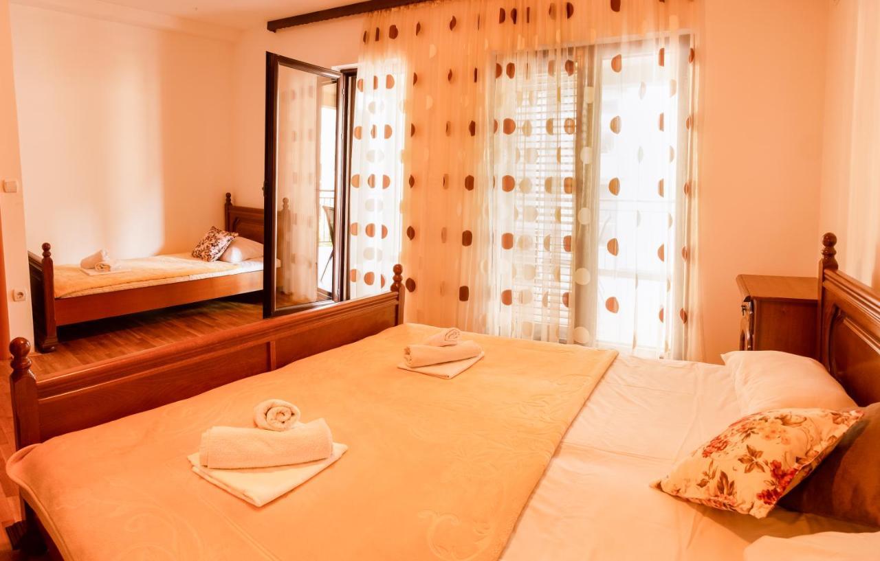 Apartments And Rooms Marija Budua Esterno foto