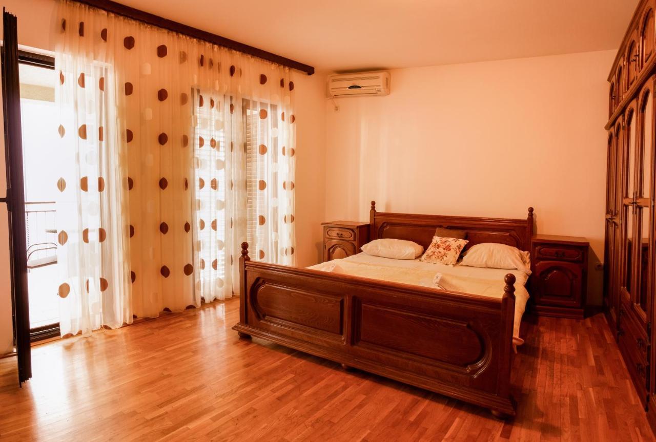 Apartments And Rooms Marija Budua Esterno foto