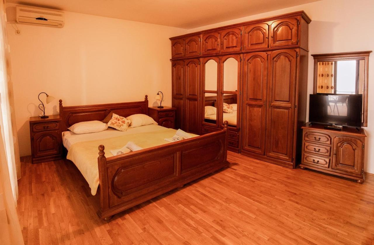 Apartments And Rooms Marija Budua Esterno foto